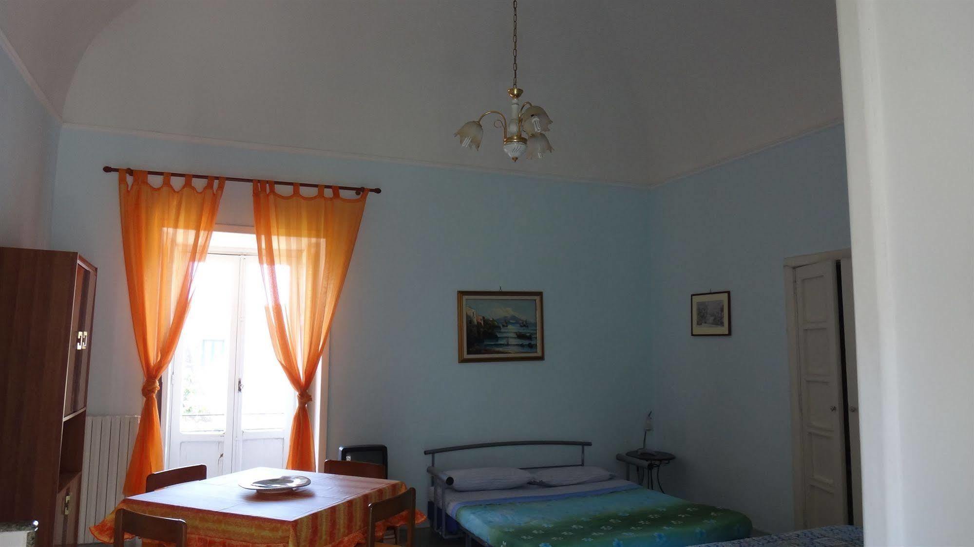 B&B Relax Мета Экстерьер фото